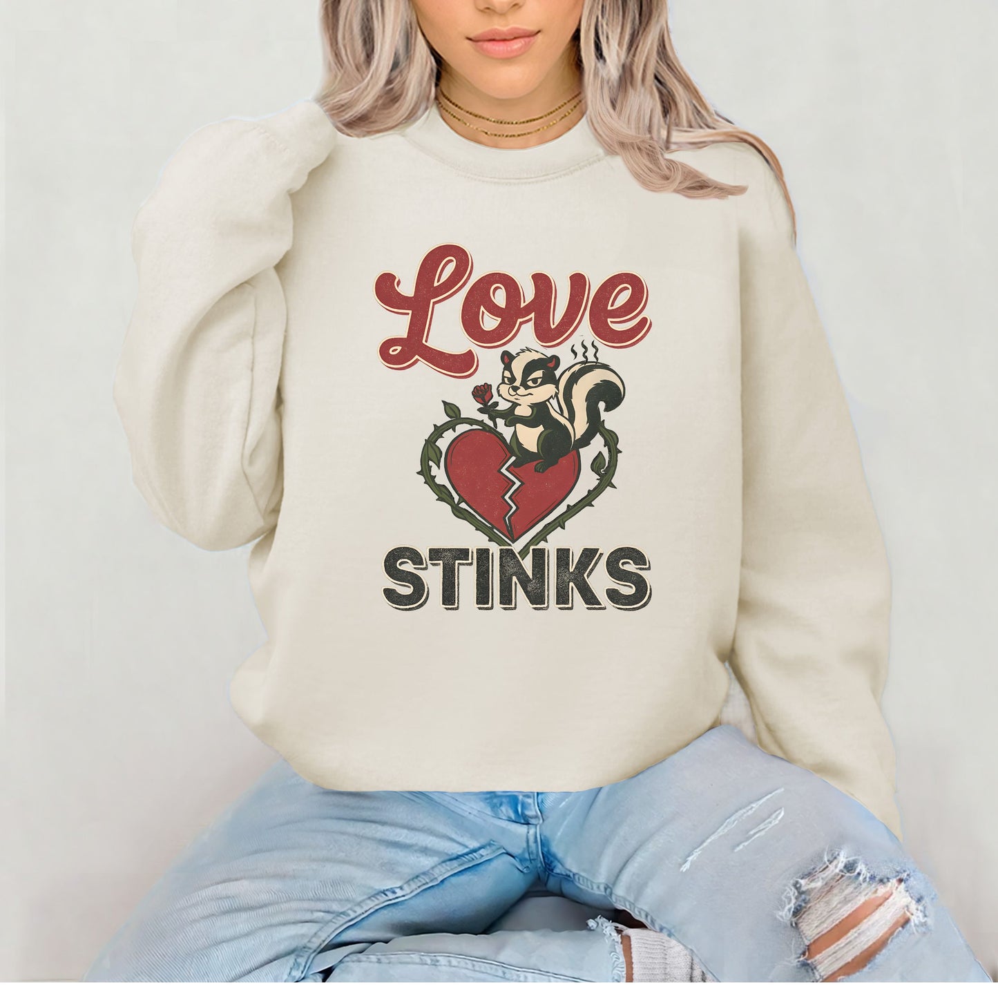 Love Stinks Heart  Gildan Crewneck/Sweatshirt