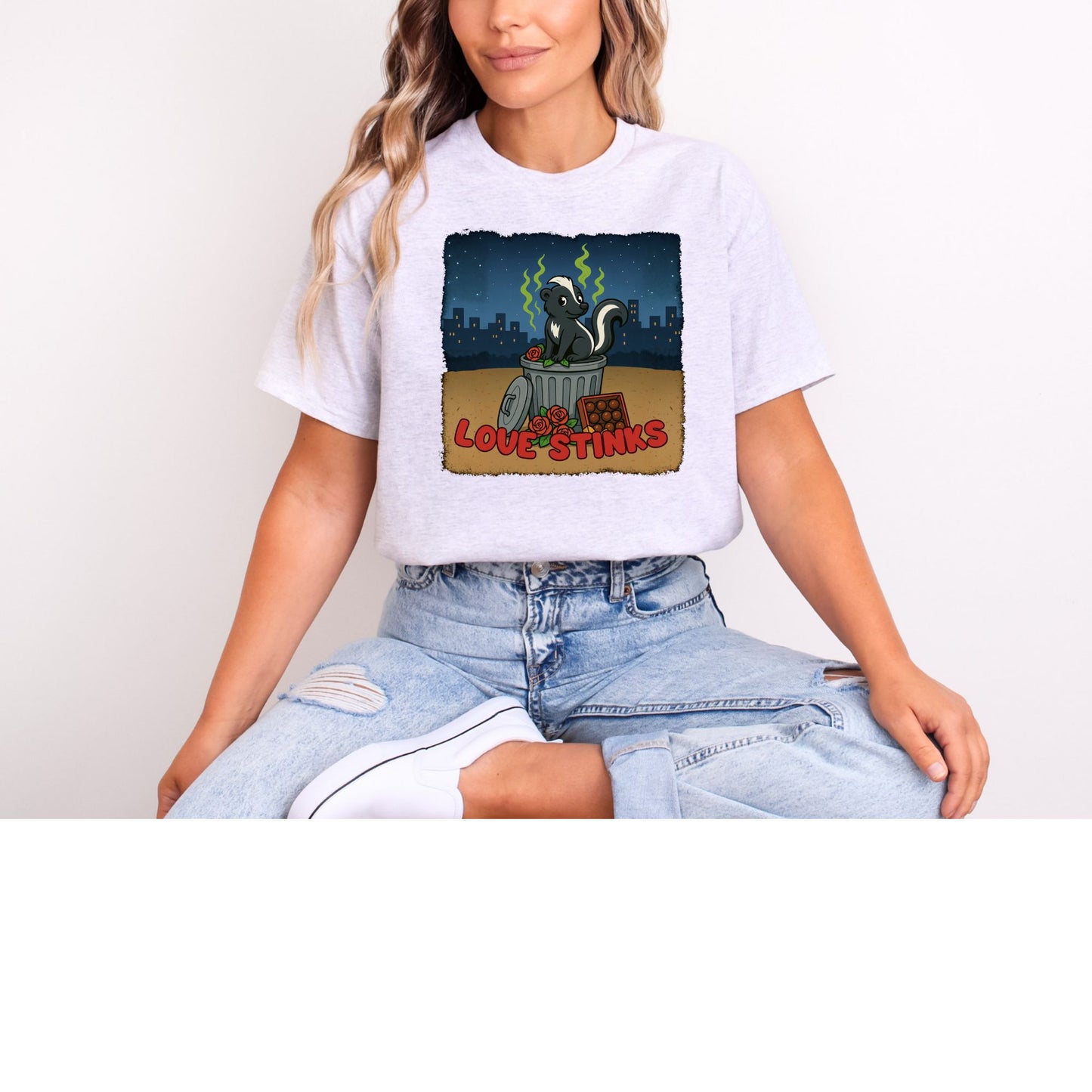 Love Stinks Trashcan Short Sleeve Gildan T-shirt